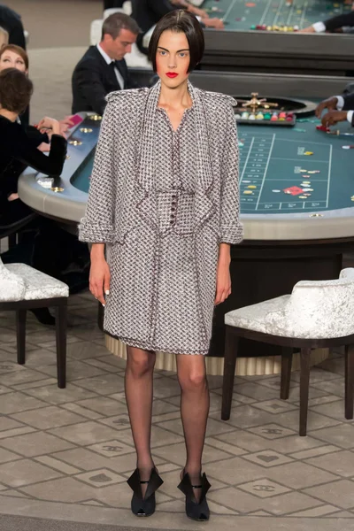 Look 22
